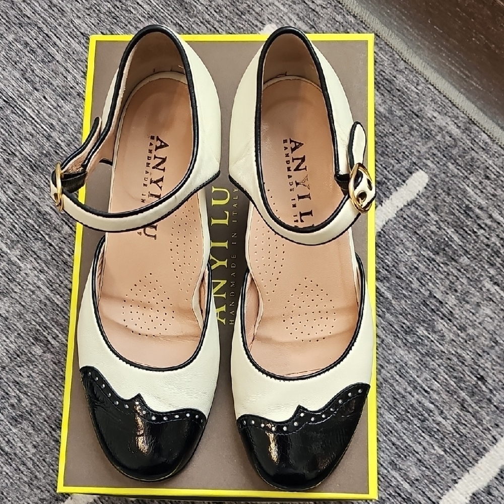 Anyi Lu Women's Black and White Mary Jane Shoes